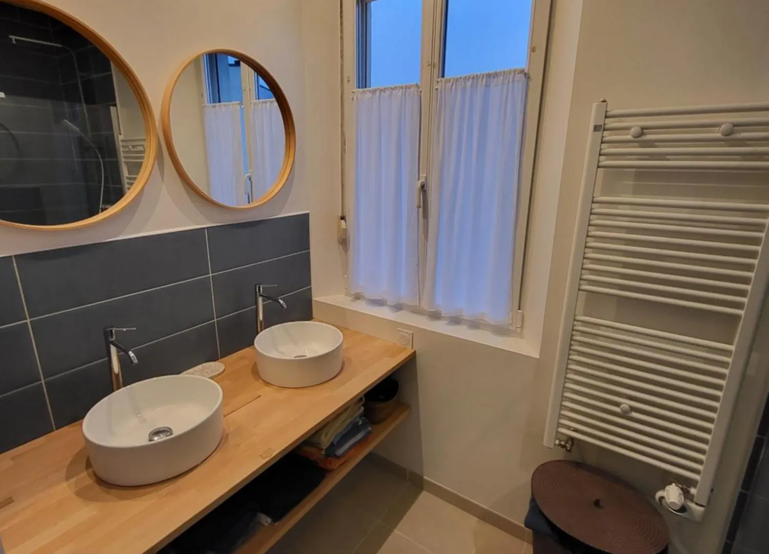 Casa de Férias Maison Plestin Proche Plage Et Gr 34 Avec Jardin