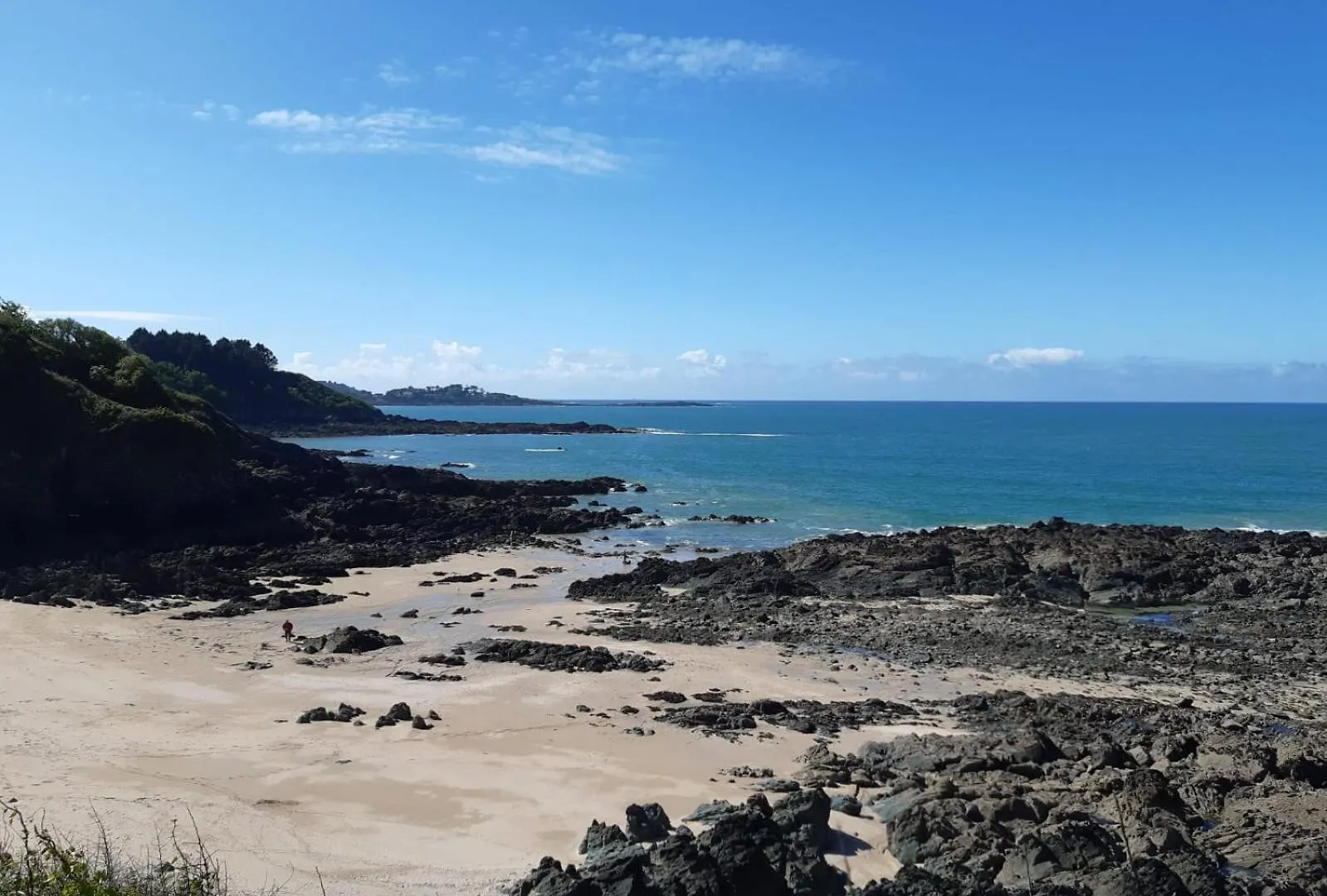 Casa de Férias Maison Plestin Proche Plage Et Gr 34 Avec Jardin
