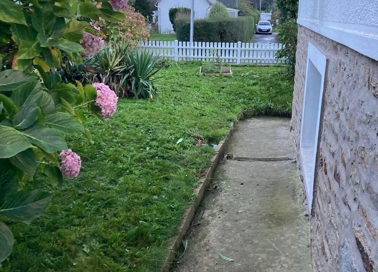 Casa de Férias Maison Plestin Proche Plage Et Gr 34 Avec Jardin França